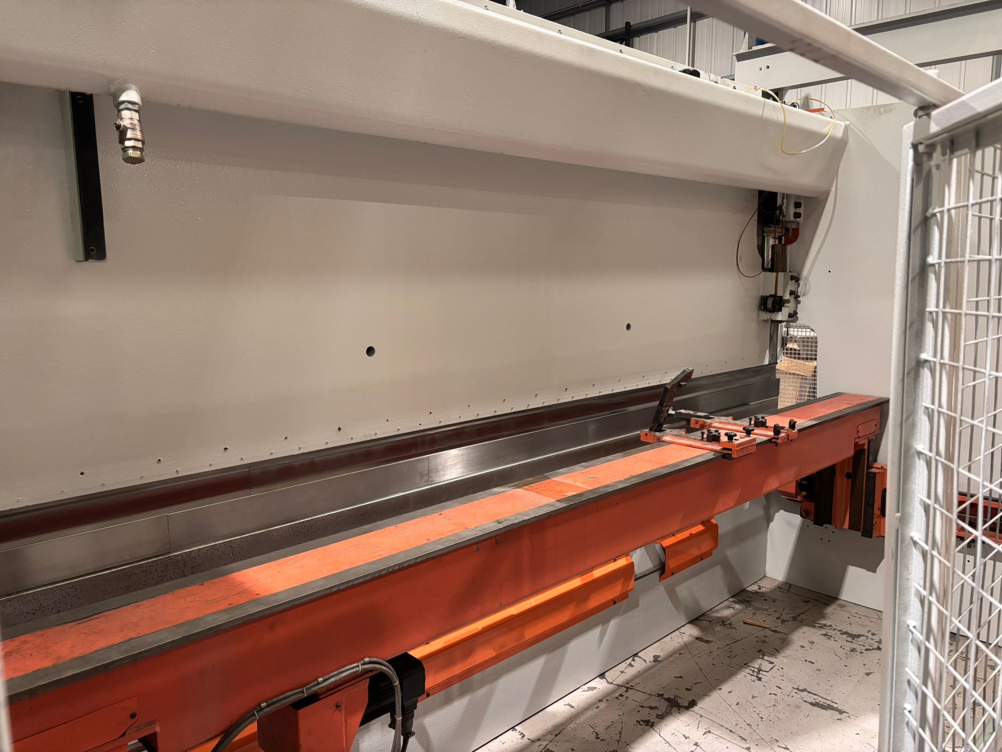 Edwards Pearson RT150/4100