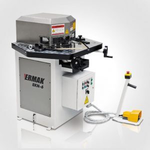 EKN-6 - Hydraulic Corner Notcher